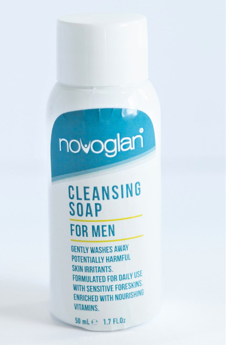 Novoglan Cleansing Soap: A mild and naturally moisturising castile soap specifically formulated by Novoglan research team o use daily for the prevention of phimosis, balanitis, skin infections and other inflammatory skin conditions...
Can be used all over the body as well.